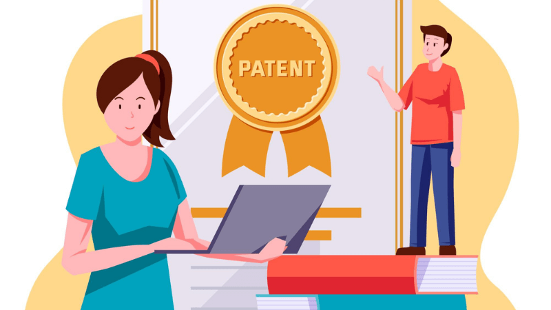Mujer con un portátil que traduce una patente para que la titular pueda presentar toda la documentación y consiga que le concedan la patente.